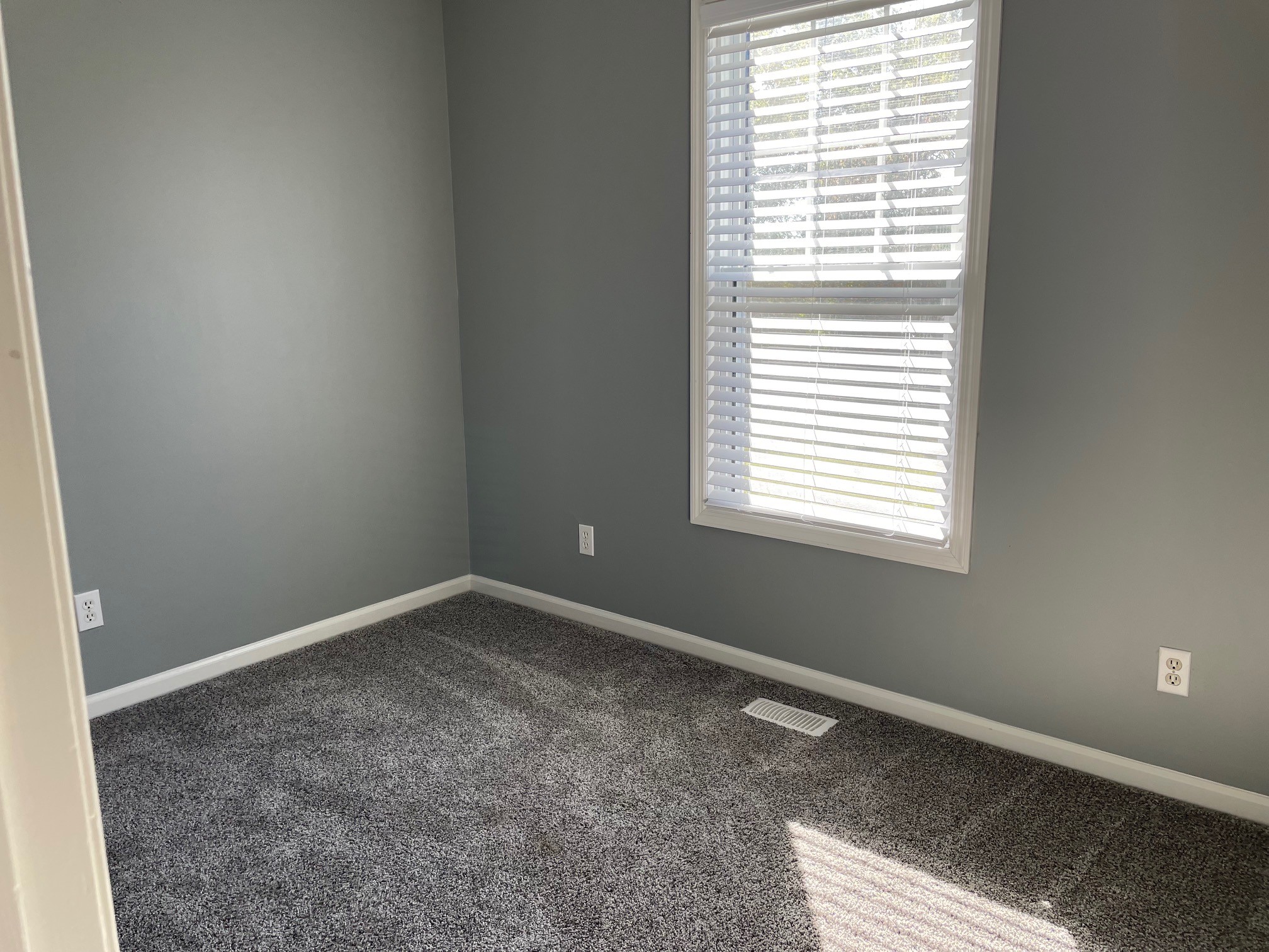 295 Brown Road Morrison, TN 37357 - Photo 28 of 29 a view of an empty room with a window