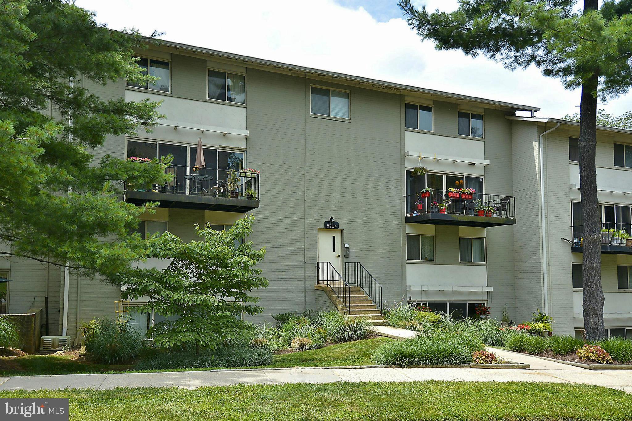 Exterior (Front)