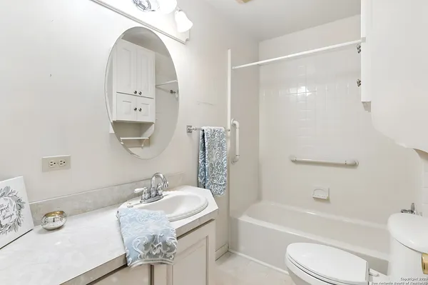 $249,000 | 1221 Mesquite Street, Blanco, TX 78606