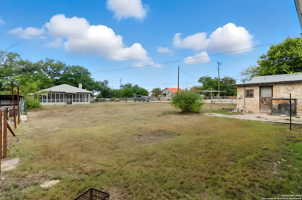 $249,000 | 1221 Mesquite Street, Blanco, TX 78606