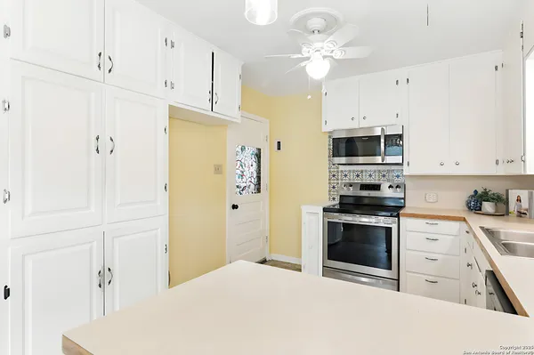 $249,000 | 1221 Mesquite Street, Blanco, TX 78606