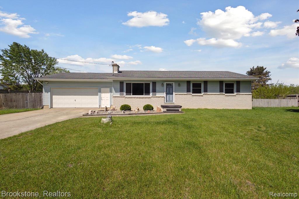 14436 South Duffield Road Byron, MI 48418 - Photo 3 of 28