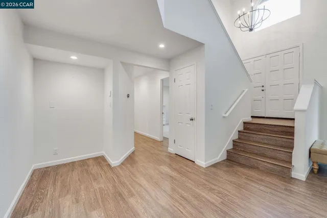 $1,095,000 | 25 Francisca Drive, Moraga, CA 94556