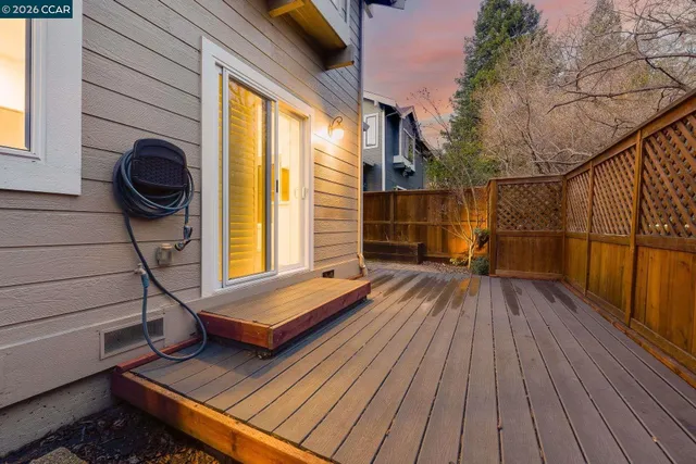 $1,095,000 | 25 Francisca Drive, Moraga, CA 94556