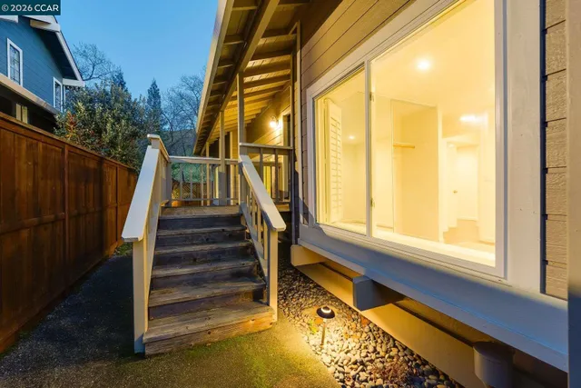 $1,095,000 | 25 Francisca Drive, Moraga, CA 94556