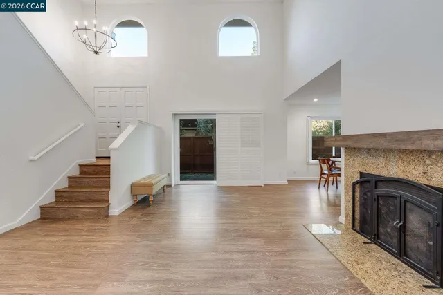 $1,095,000 | 25 Francisca Drive, Moraga, CA 94556