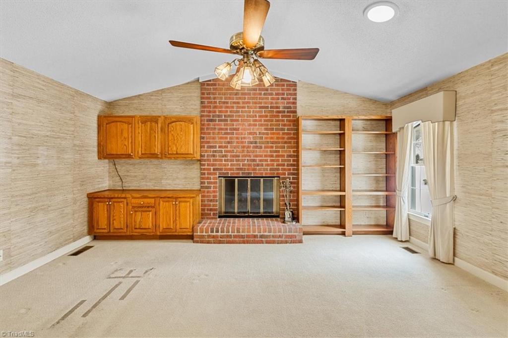 1616 Heathcliff Road High Point, NC 27262 - Photo 29 of 50 Gallery Image 29