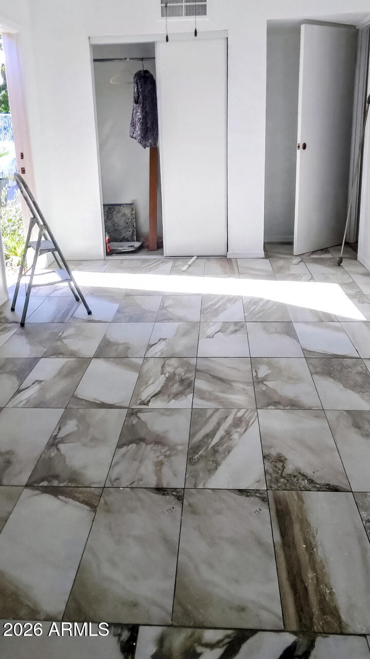 15633 North Factory Street Surprise, AZ 85378 - Photo 32 of 36 4852857614006066161