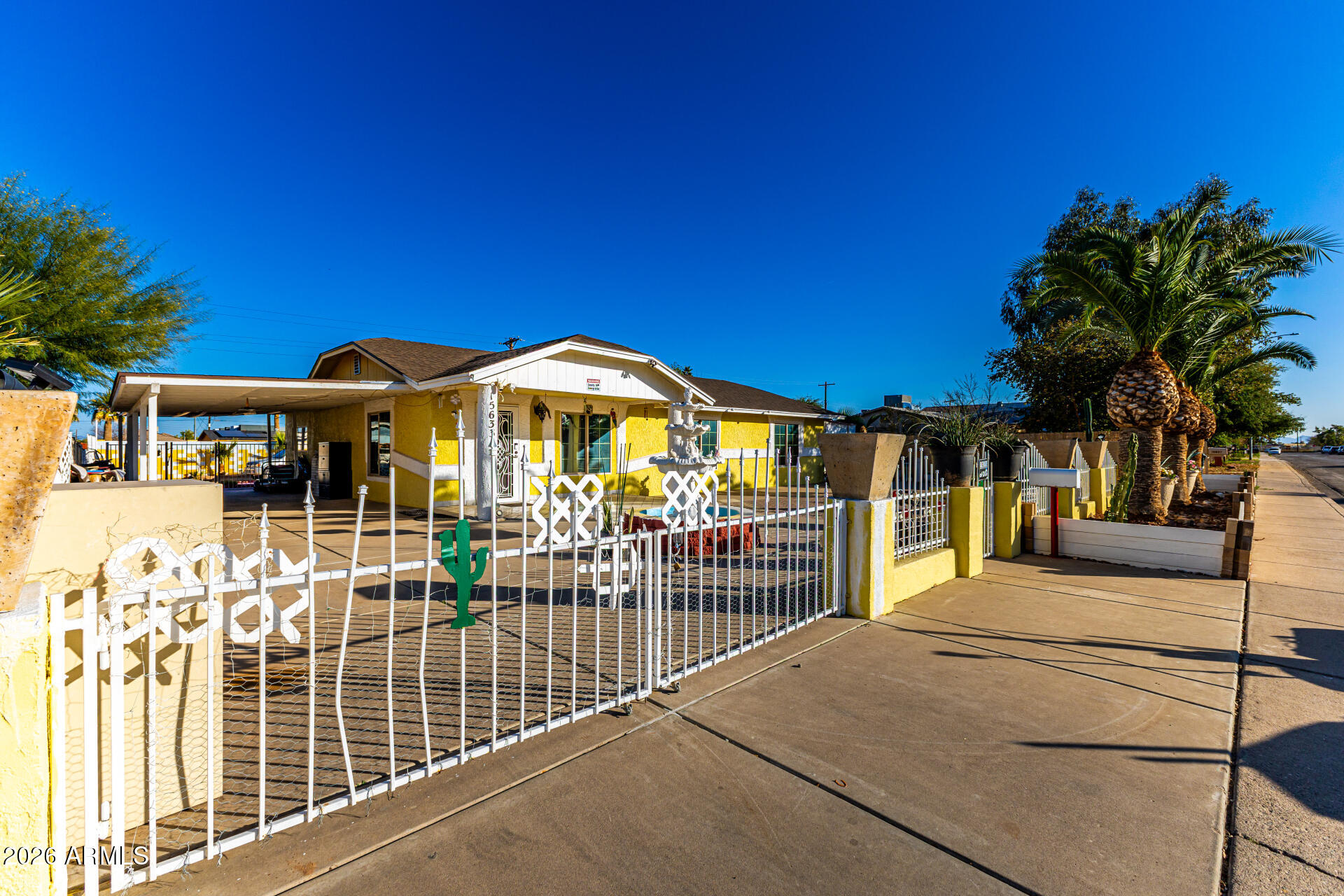 15633 North Factory Street Surprise, AZ 85378 - Photo 4 of 36 04-Factory