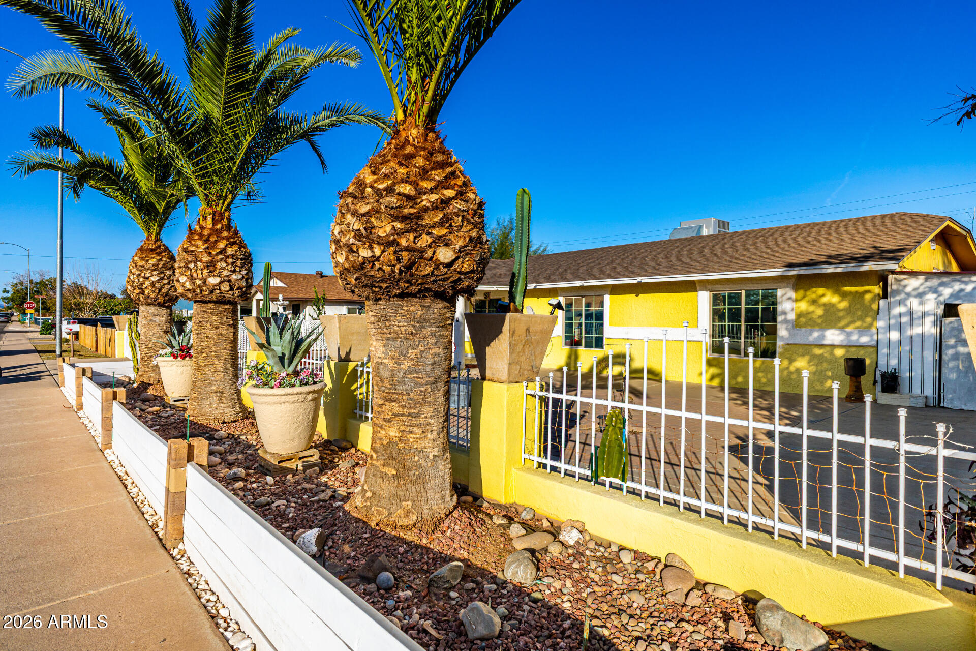 15633 North Factory Street Surprise, AZ 85378 - Photo 5 of 36 05-Factory