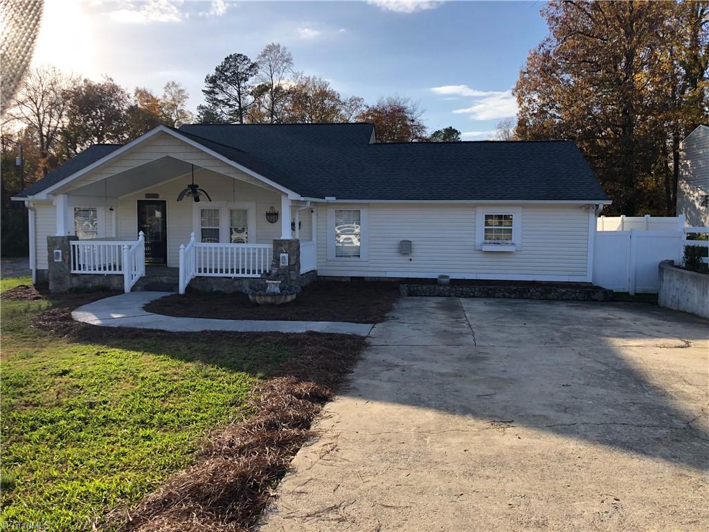 260 Wintbrook Road Thomasville, NC 27360 - Photo 1 of 28 Gallery Image 1