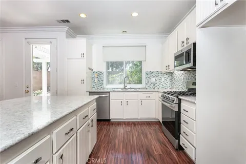 $1,580,000 | 38 Eaglecreek, Irvine, CA 92618