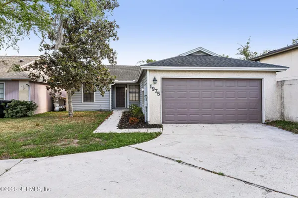 $265,000 | 1975 Blue Bird Run West, Orange Park, FL 32073