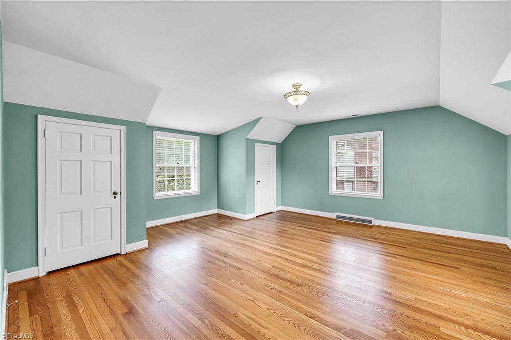 1104 Forest Hill Drive High Point, NC 27262 - Photo 22 of 43