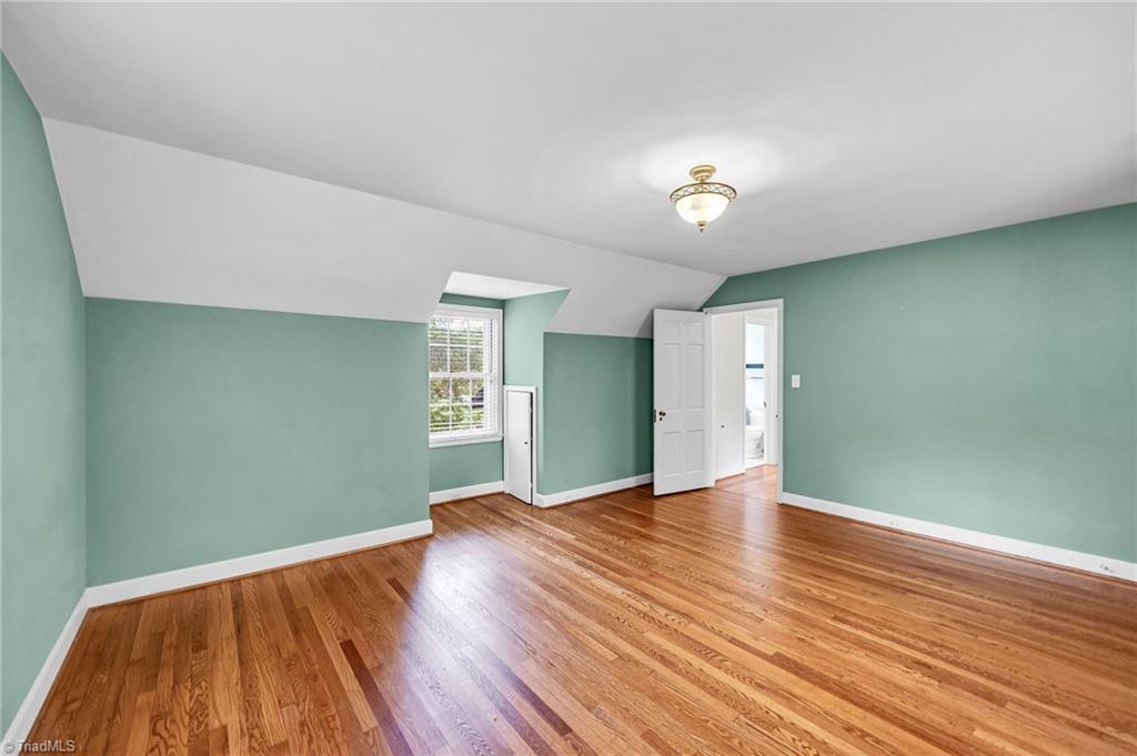 1104 Forest Hill Drive High Point, NC 27262 - Photo 23 of 43