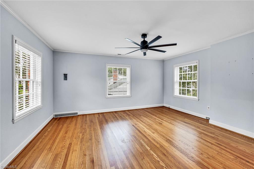 1104 Forest Hill Drive High Point, NC 27262 - Photo 27 of 43