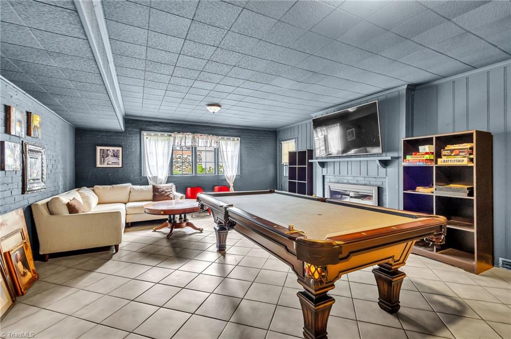 1104 Forest Hill Drive High Point, NC 27262 - Photo 29 of 43