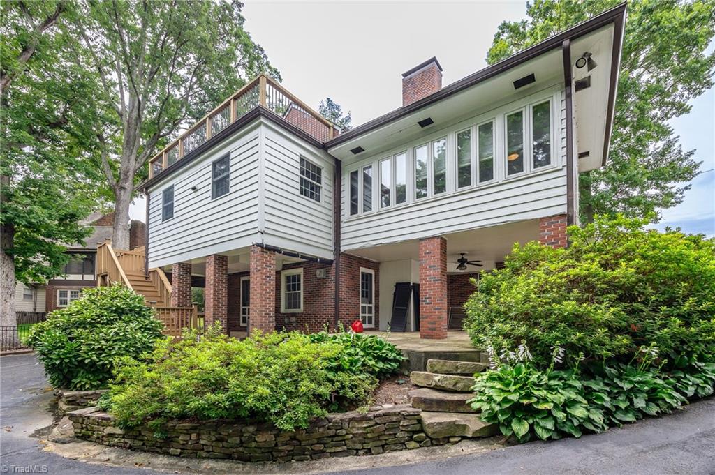 1104 Forest Hill Drive High Point, NC 27262 - Photo 35 of 43