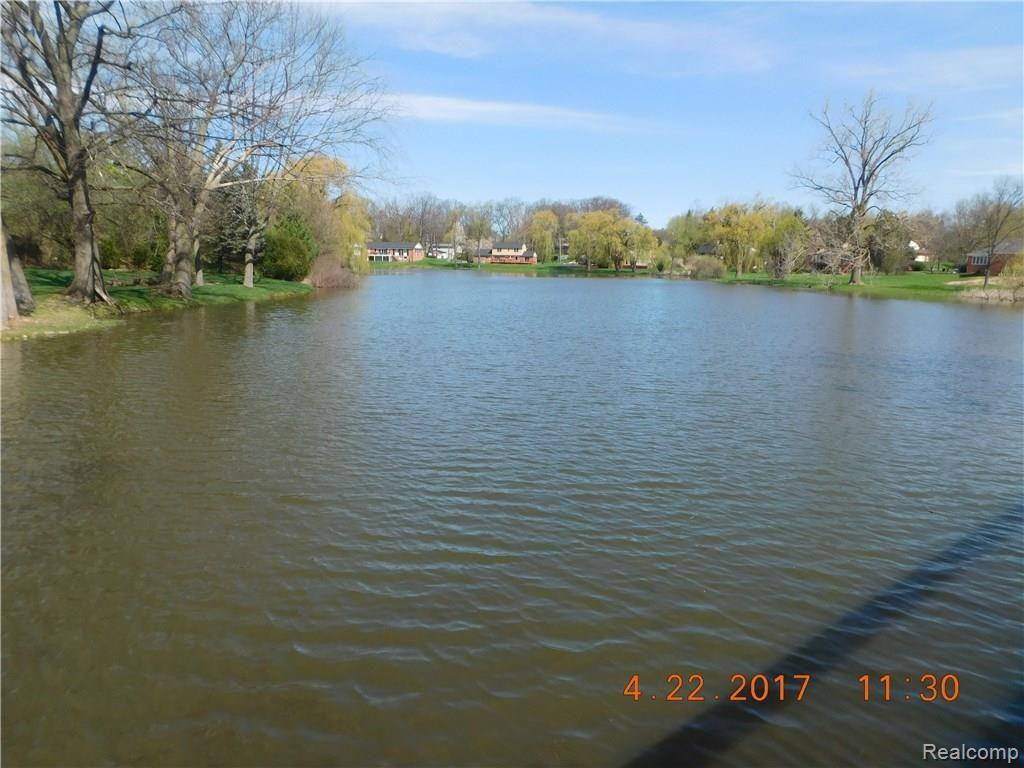 4290 Wendell Road West Bloomfield, MI 48323 - Photo 18 of 50