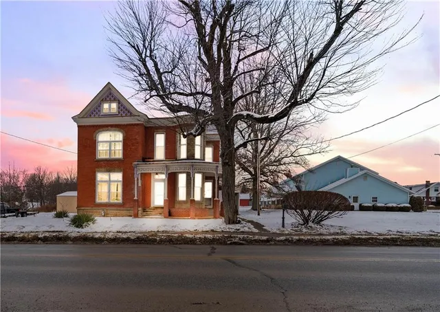 $239,900 | 804 West Mahoning Street, Punxsutawney, PA 15767