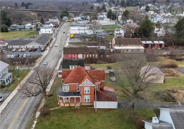 $235,000 | 804 West Mahoning Street, Punxsutawney, PA 15767