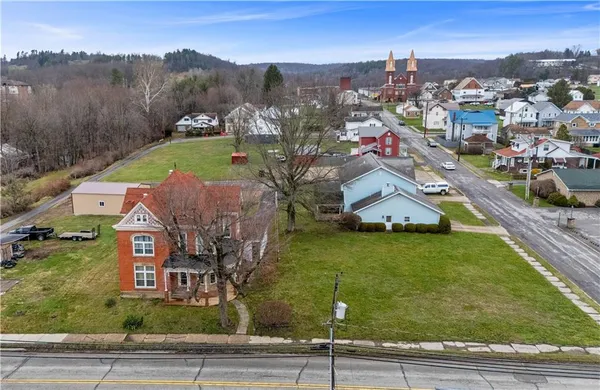 $235,000 | 804 West Mahoning Street, Punxsutawney, PA 15767