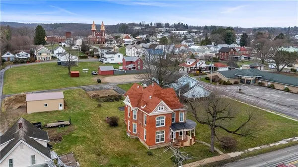 $235,000 | 804 West Mahoning Street, Punxsutawney, PA 15767