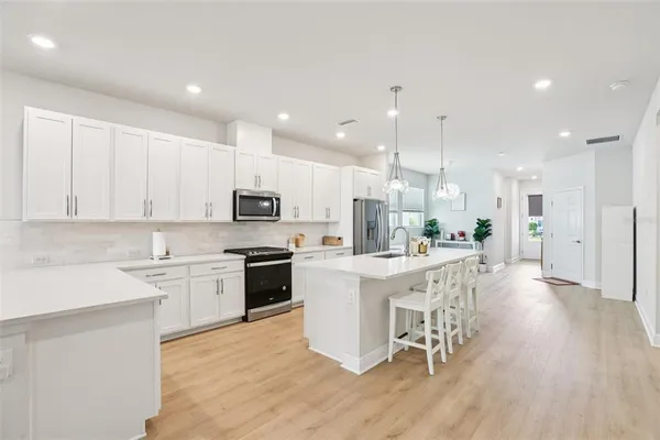 $404,900 | 5920 Hidden Br Drive, Apollo Beach, FL 33572