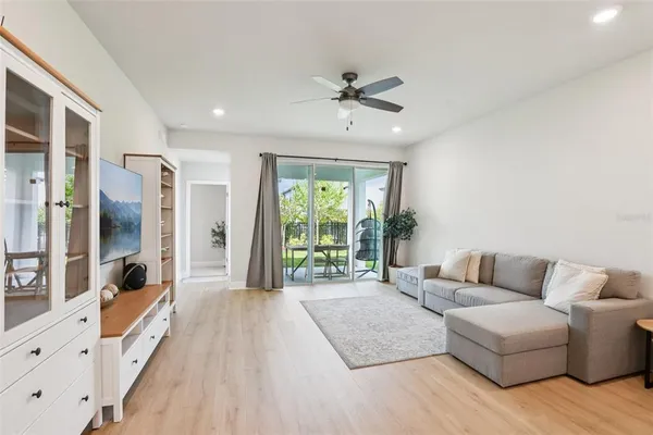 $404,900 | 5920 Hidden Br Drive, Apollo Beach, FL 33572