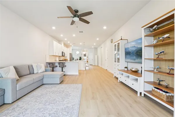 $404,900 | 5920 Hidden Br Drive, Apollo Beach, FL 33572