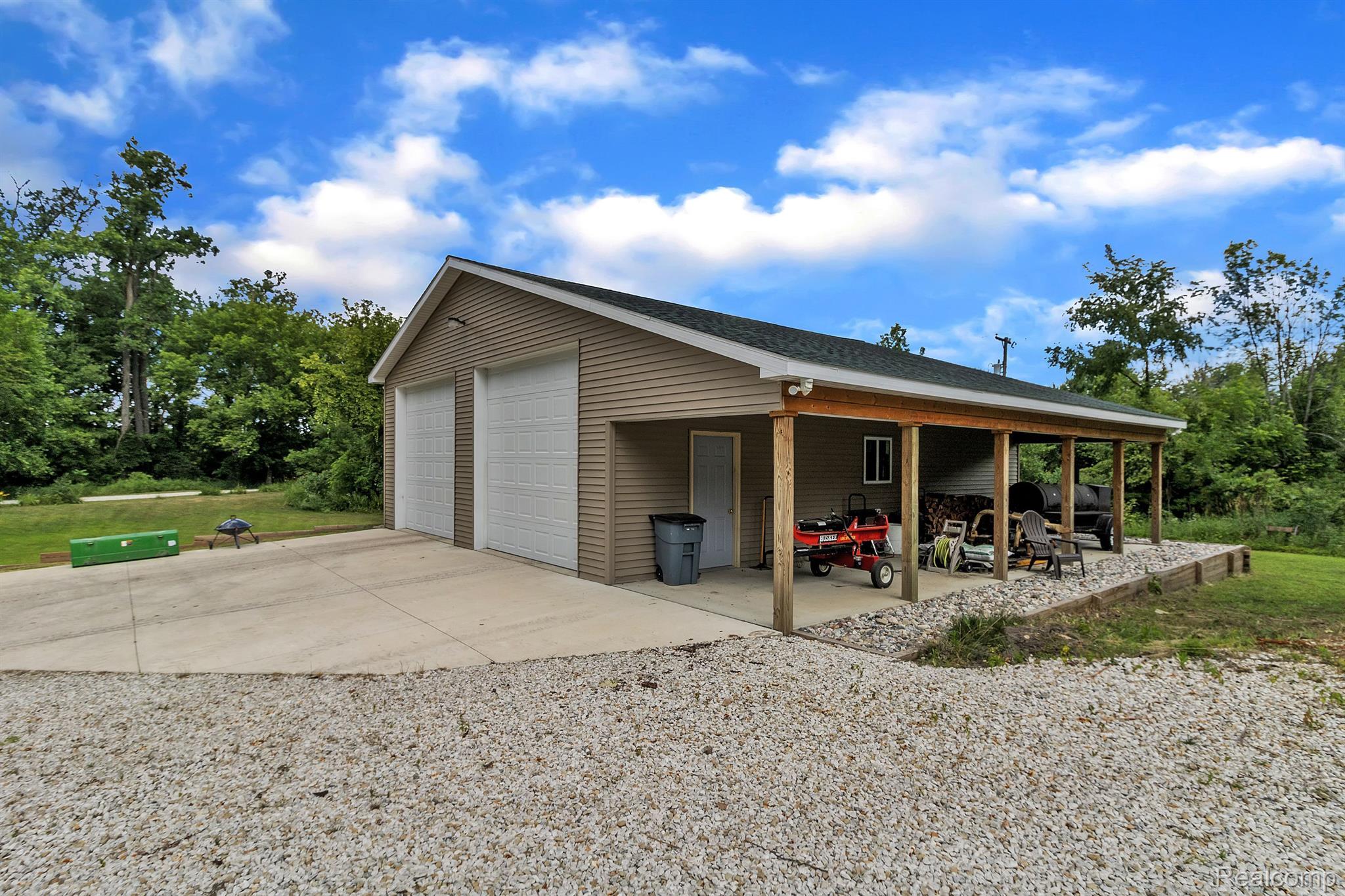 5452 Dennis Road East Webberville, MI 48892 - Photo 43 of 60 Gallery Image 43