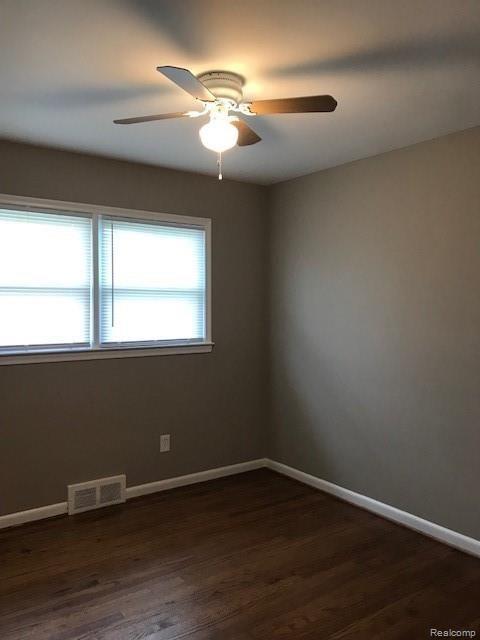 6200 Harvard Road Detroit, MI 48224 - Photo 22 of 35