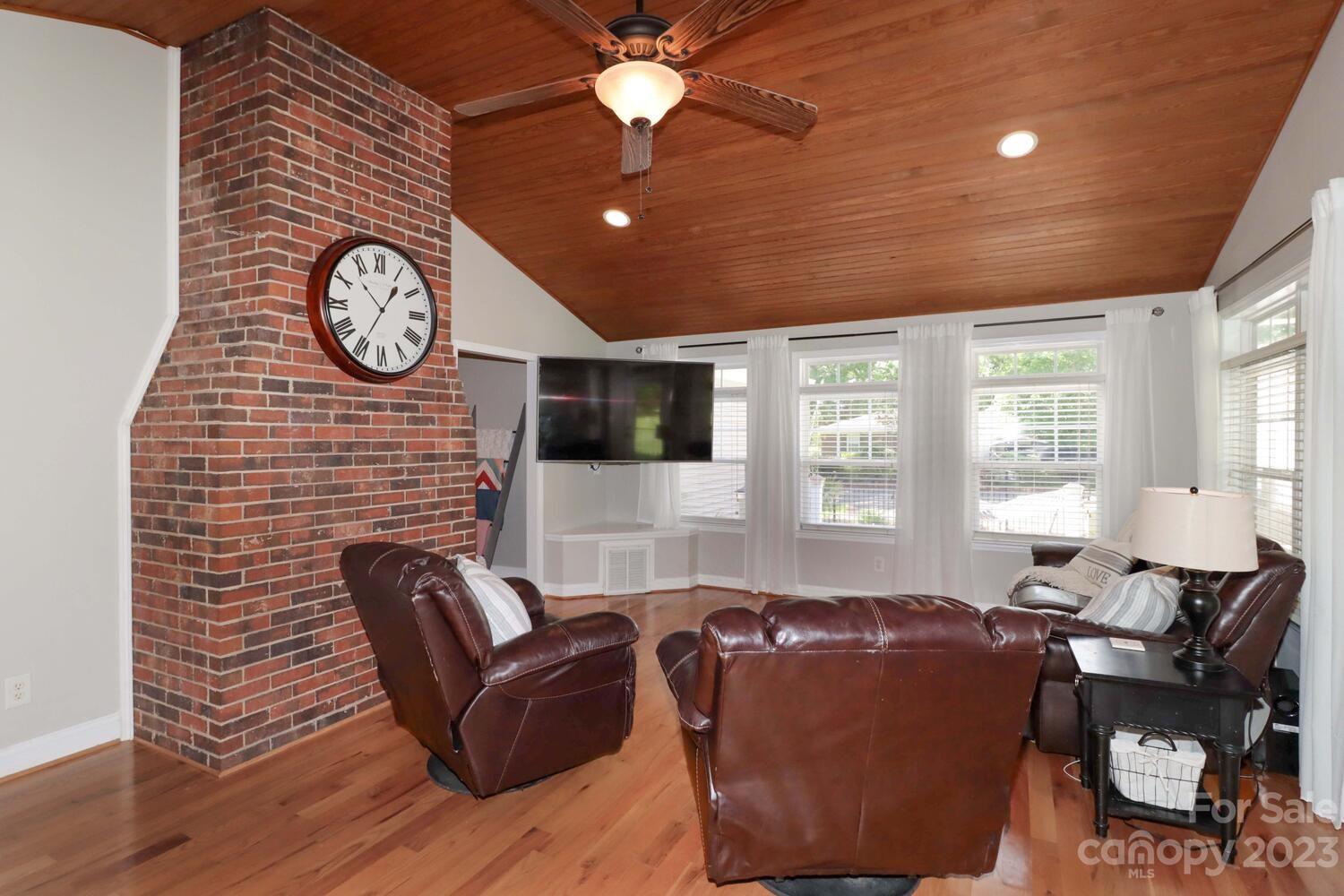 9529 Washam Potts Road Cornelius, NC 28031 - Photo 17 of 48 Gallery Image 17