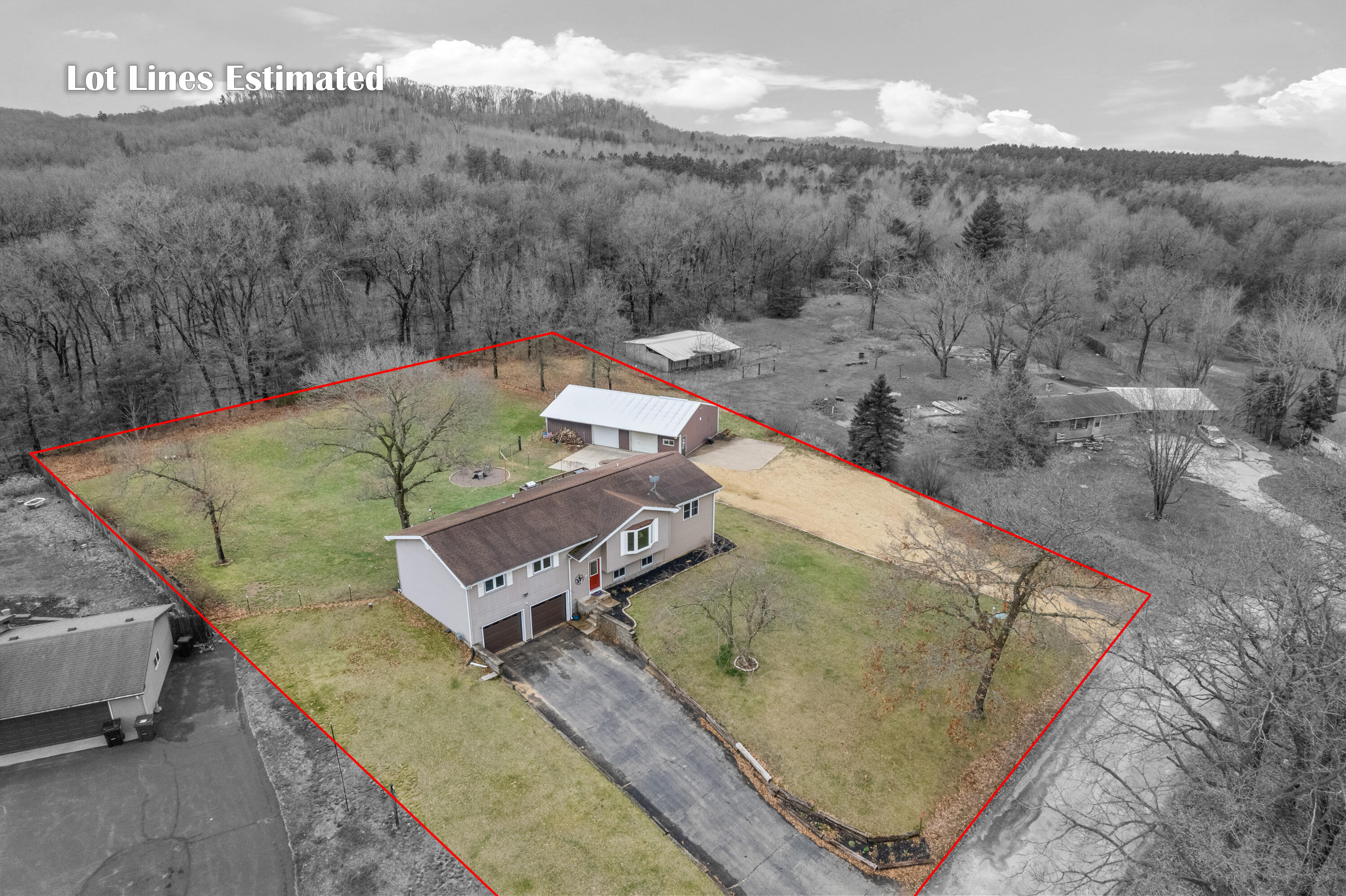 9560 Idell Avenue Sparta, WI 54656 - Photo 3 of 39 9560 Idell Ave (2L)