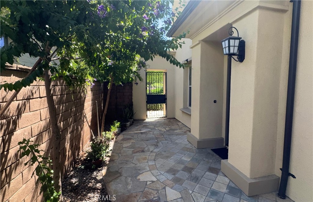 39 Arrowhead Irvine, CA 92618 - Photo 12 of 28 Gallery Image 12