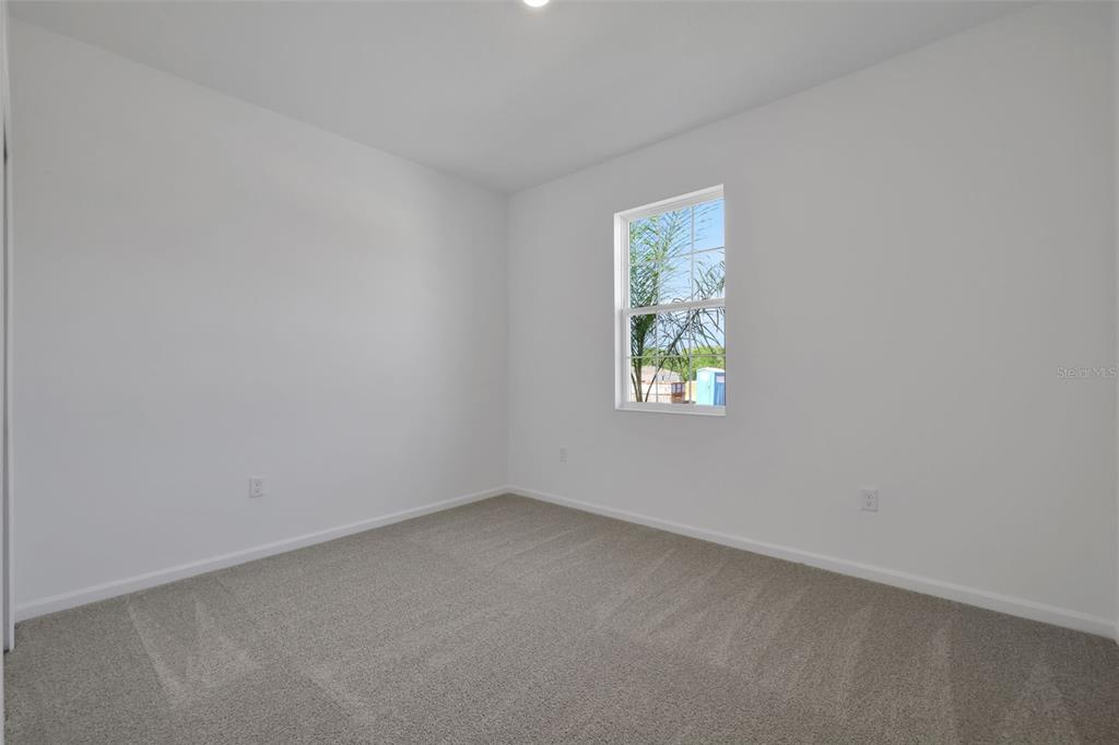2962 Supermarine Road Tavares, FL 32778 - Photo 18 of 25 Gallery Image 18