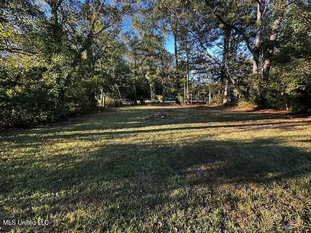 $89,900 | 3513 Sherlawn Drive, Moss Point, MS 39563