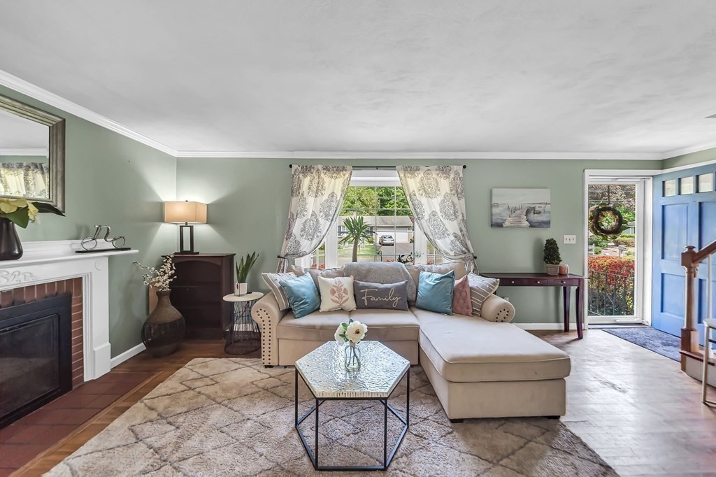 75 Forest Road Agawam, MA 01001 - Photo 8 of 31 Gallery Image 8
