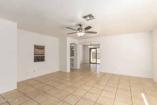 $399,999 | 10933 East Wier Avenue, Mesa, AZ 85208