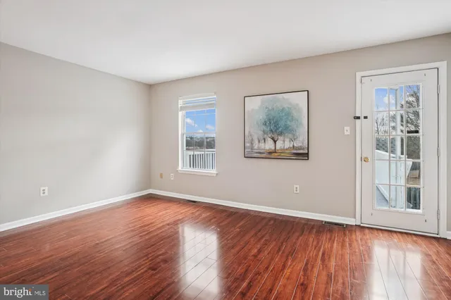 $539,900 | 503 Richmond Square Northeast, Leesburg, VA 20176