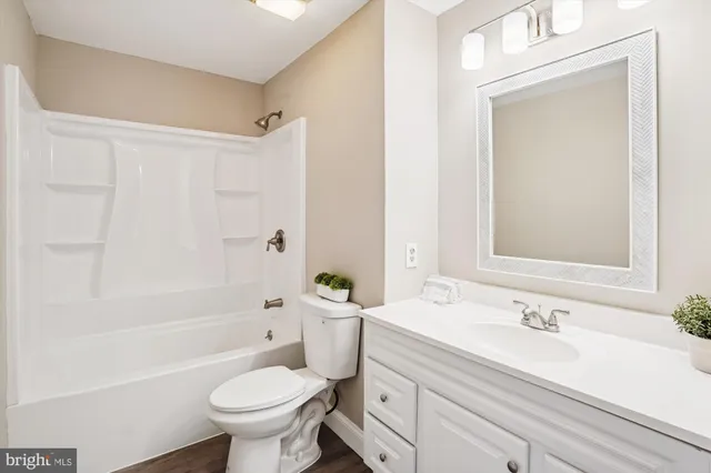 $539,900 | 503 Richmond Square Northeast, Leesburg, VA 20176