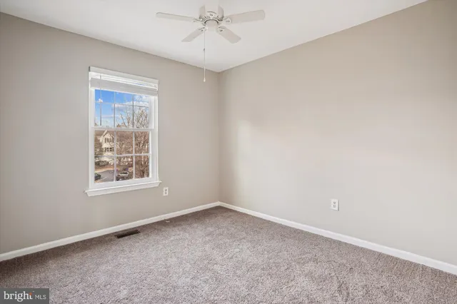 $539,900 | 503 Richmond Square Northeast, Leesburg, VA 20176