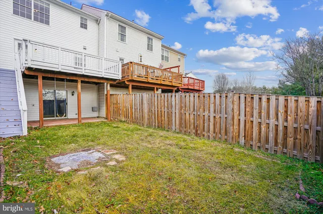 $539,900 | 503 Richmond Square Northeast, Leesburg, VA 20176