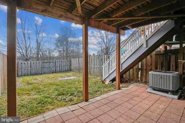 $539,900 | 503 Richmond Square Northeast, Leesburg, VA 20176