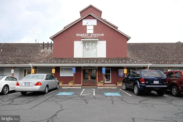 $539,900 | 503 Richmond Square Northeast, Leesburg, VA 20176