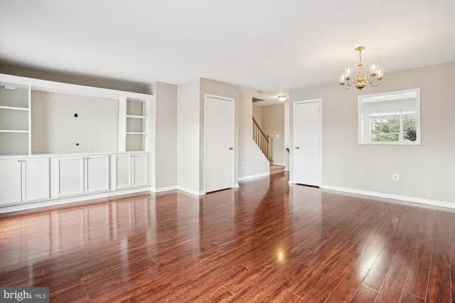 $539,900 | 503 Richmond Square Northeast, Leesburg, VA 20176