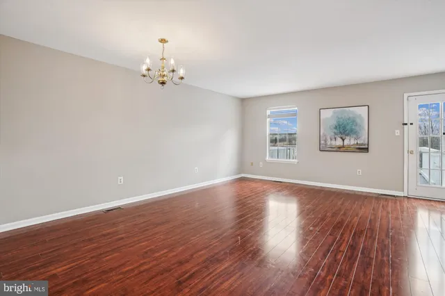 $539,900 | 503 Richmond Square Northeast, Leesburg, VA 20176