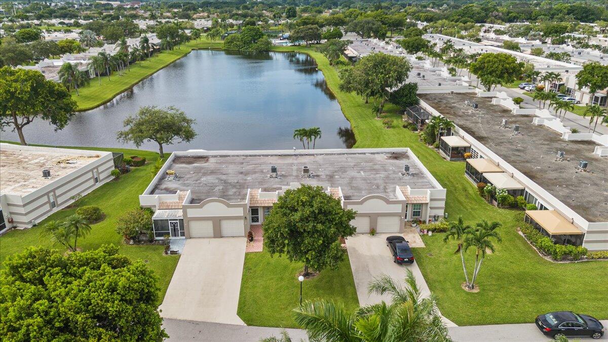 9244 Flynn Circle, Unit 2 Boca Raton, FL 33496 - Photo 9 of 35 05-DJI_20240807100057_0239_D
