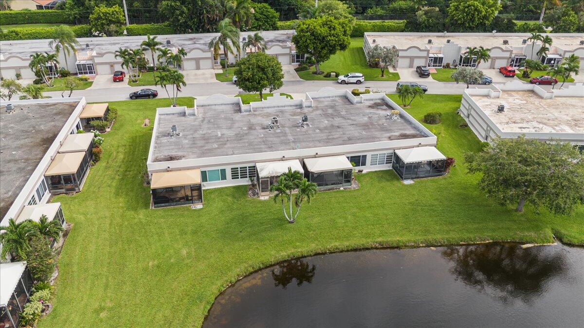 9244 Flynn Circle, Unit 2 Boca Raton, FL 33496 - Photo 10 of 35 06-DJI_20240807100118_0240_D