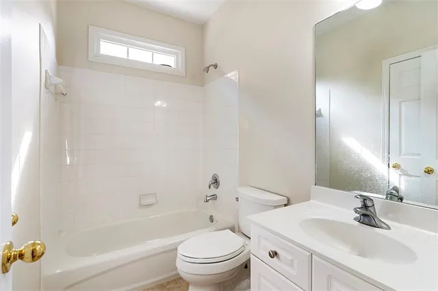 $3,900 | 12489 Huntington Trace, Alpharetta, GA 30005